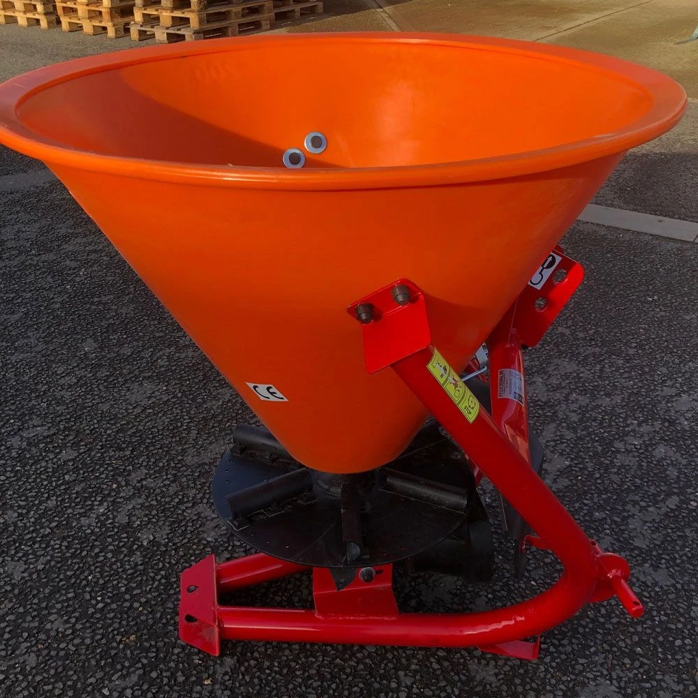 FertCast Tractor Mounted Fertiliser Spreader - Manual Controls 300L 2 FertCast Tractor Mounted Fertiliser Spreader - Manual Controls 300L - Image 2
