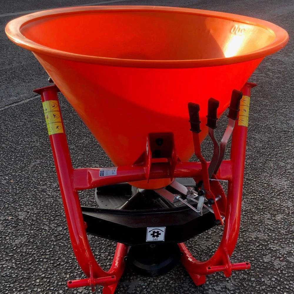 FertCast Tractor Mounted Fertiliser Spreader - Manual Controls 300L 3 FertCast Tractor Mounted Fertiliser Spreader - Manual Controls 300L - Image 3