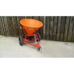 FertCast Q300 - Towable Fertiliser, Lime, Seed & Salt Spreader 5 FertCast Q300 - Towable Fertiliser, Lime, Seed & Salt Spreader -Garden Supplies Sales Shop rt